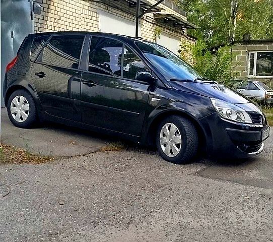 Черный Рено Сценик, объемом двигателя 1.6 л и пробегом 209 тыс. км за 5000 $, фото 2 на Automoto.ua