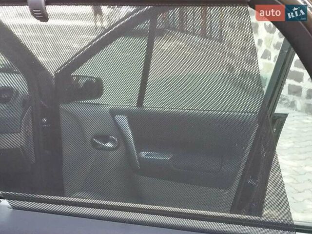 Черный Рено Сценик, объемом двигателя 1.6 л и пробегом 170 тыс. км за 6550 $, фото 7 на Automoto.ua