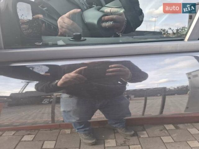 Черный Рено Сценик, объемом двигателя 1.6 л и пробегом 225 тыс. км за 5700 $, фото 27 на Automoto.ua