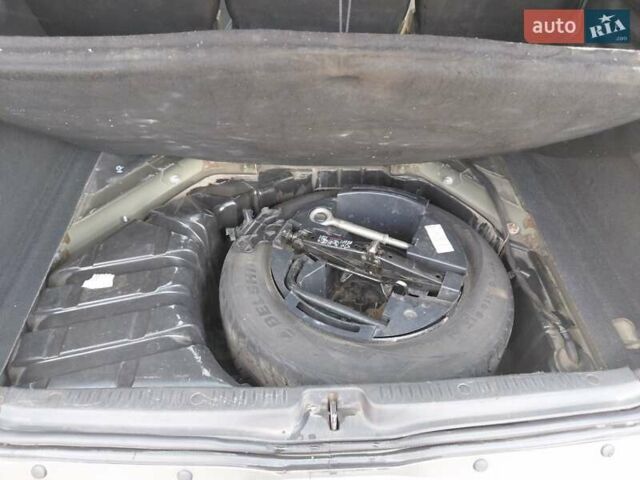 Черный Рено Сценик, объемом двигателя 1.46 л и пробегом 230 тыс. км за 4800 $, фото 12 на Automoto.ua