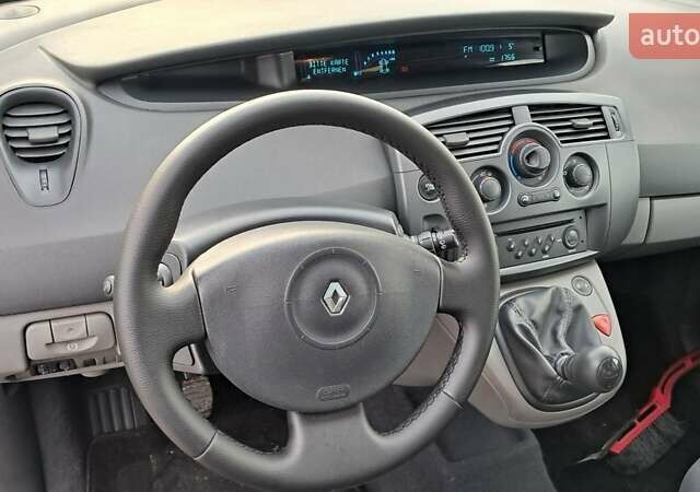 Чорний Рено Сценік, об'ємом двигуна 1.6 л та пробігом 226 тис. км за 4650 $, фото 8 на Automoto.ua