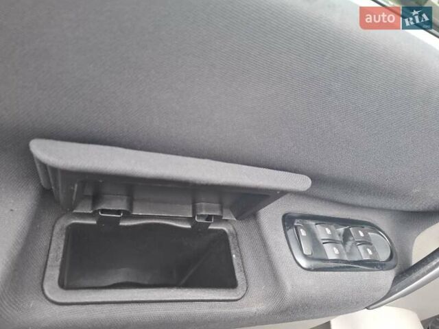 Черный Рено Сценик, объемом двигателя 1.6 л и пробегом 225 тыс. км за 5700 $, фото 25 на Automoto.ua