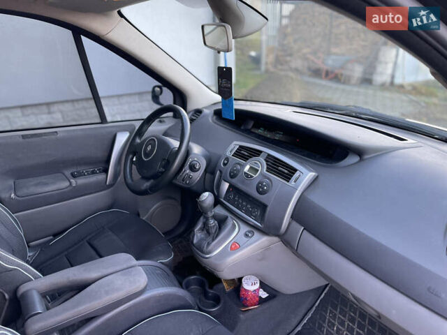 Черный Рено Сценик, объемом двигателя 1.46 л и пробегом 352 тыс. км за 5200 $, фото 15 на Automoto.ua