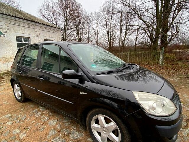 Черный Рено Сценик, объемом двигателя 1.6 л и пробегом 240 тыс. км за 4900 $, фото 1 на Automoto.ua