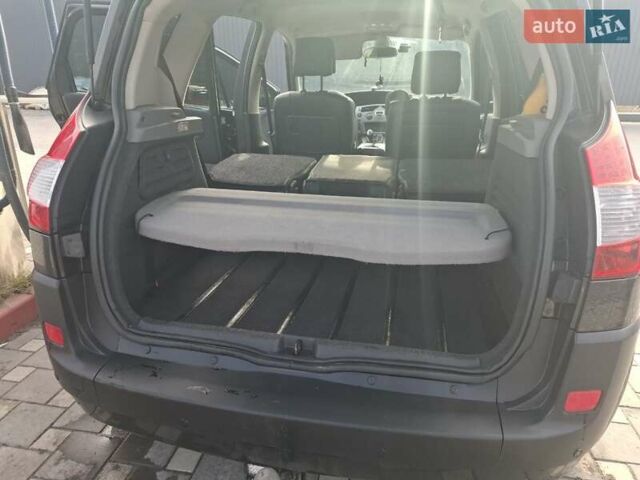 Черный Рено Сценик, объемом двигателя 1.6 л и пробегом 225 тыс. км за 5700 $, фото 13 на Automoto.ua