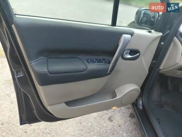 Черный Рено Сценик, объемом двигателя 1.46 л и пробегом 230 тыс. км за 4800 $, фото 16 на Automoto.ua