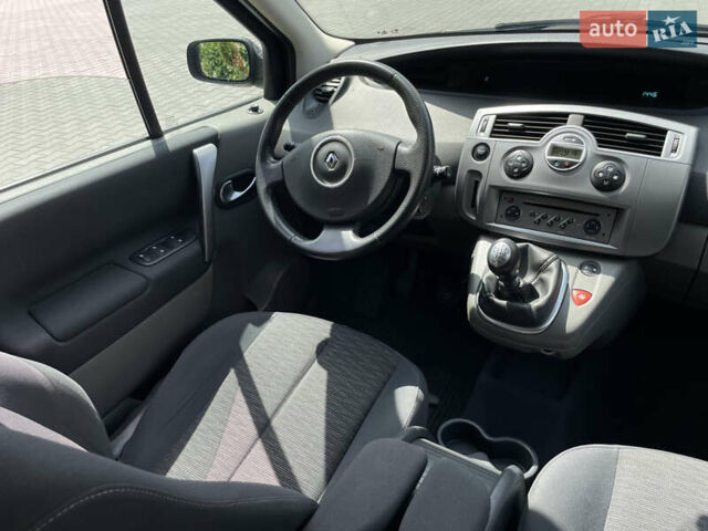 Черный Рено Сценик, объемом двигателя 1.6 л и пробегом 200 тыс. км за 5500 $, фото 27 на Automoto.ua
