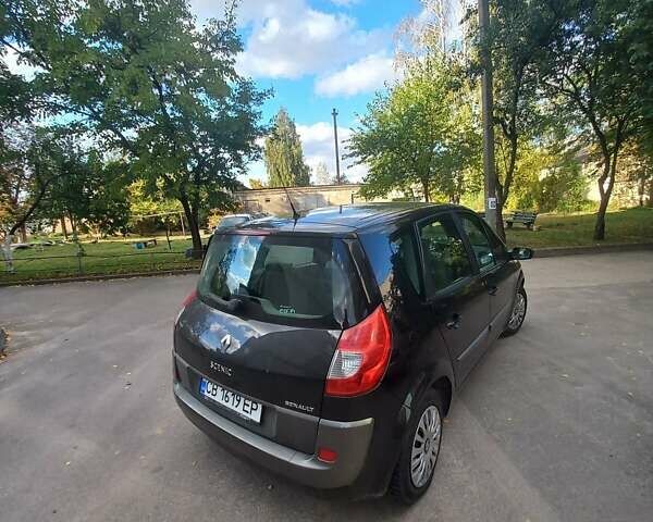 Черный Рено Сценик, объемом двигателя 1.6 л и пробегом 250 тыс. км за 4300 $, фото 3 на Automoto.ua