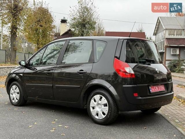 Черный Рено Сценик, объемом двигателя 1.6 л и пробегом 212 тыс. км за 5800 $, фото 3 на Automoto.ua