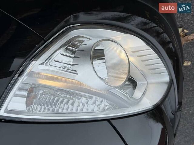 Черный Рено Сценик, объемом двигателя 1.6 л и пробегом 212 тыс. км за 5800 $, фото 13 на Automoto.ua