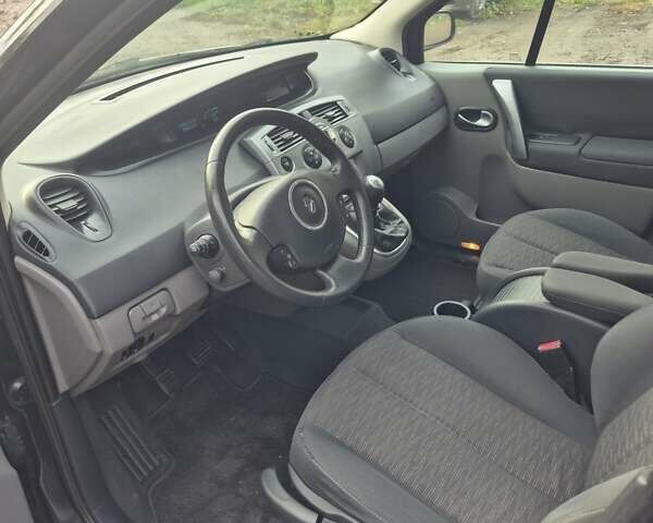 Рено Сценик 2007 в Луцке на Automoto.ua Черный Рено Сценик, объемом двигателя 1.6 л и пробегом 161 тыс. км за 5100 $, фото 9 на Automoto.ua