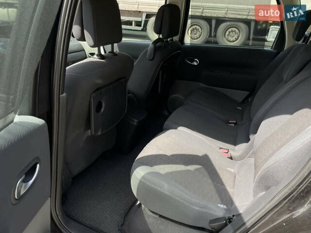 Черный Рено Сценик, объемом двигателя 1.6 л и пробегом 200 тыс. км за 5500 $, фото 18 на Automoto.ua