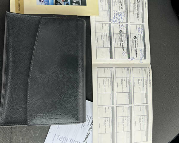 Чорний Рено Сценік, об'ємом двигуна 1.6 л та пробігом 190 тис. км за 5100 $, фото 19 на Automoto.ua