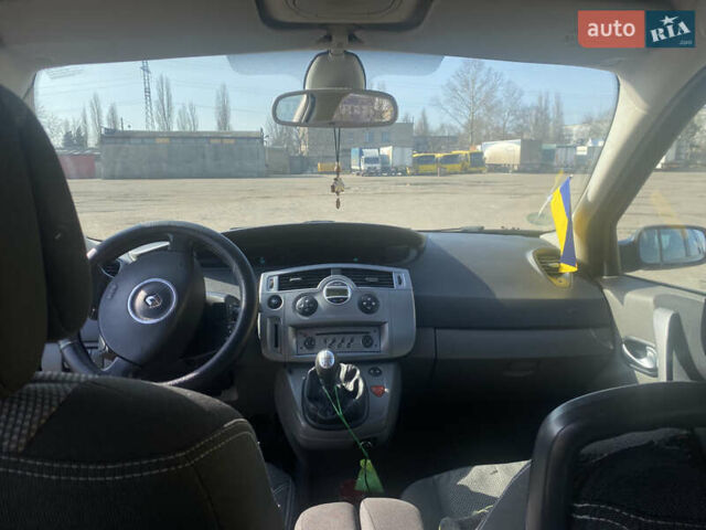 Черный Рено Сценик, объемом двигателя 1.89 л и пробегом 276 тыс. км за 5200 $, фото 4 на Automoto.ua