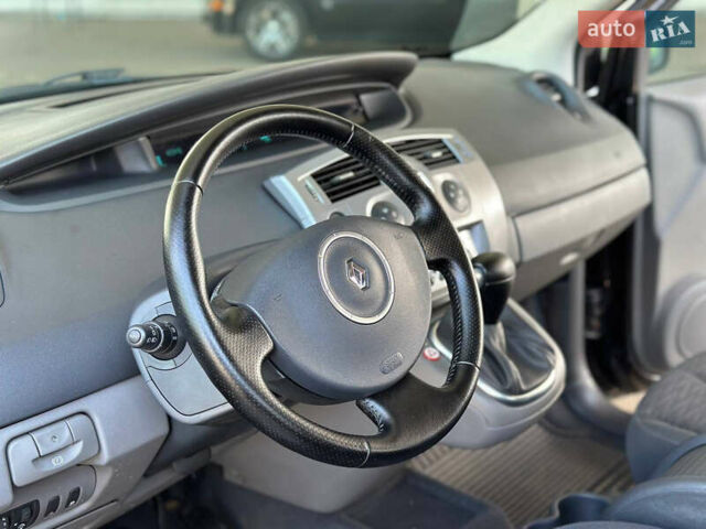 Черный Рено Сценик, объемом двигателя 1.87 л и пробегом 133 тыс. км за 6699 $, фото 19 на Automoto.ua