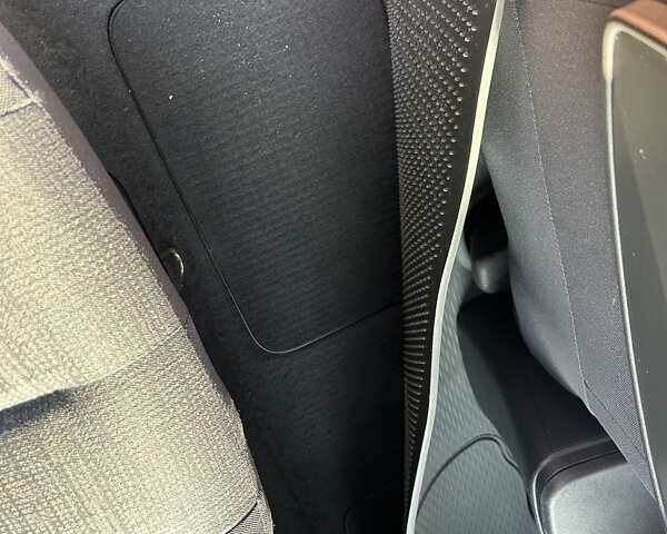 Черный Рено Сценик, объемом двигателя 1.6 л и пробегом 187 тыс. км за 6000 $, фото 40 на Automoto.ua