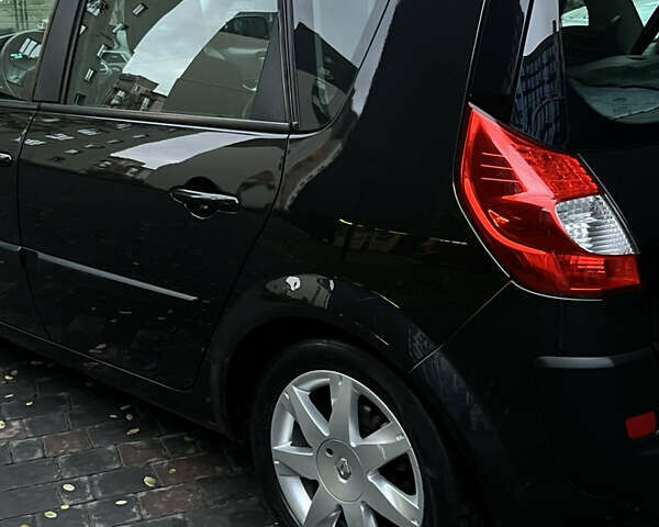 Черный Рено Сценик, объемом двигателя 1.9 л и пробегом 240 тыс. км за 6500 $, фото 24 на Automoto.ua