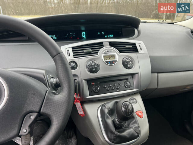 Чорний Рено Сценік, об'ємом двигуна 1.6 л та пробігом 190 тис. км за 5100 $, фото 14 на Automoto.ua