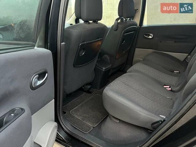 Черный Рено Сценик, объемом двигателя 1.6 л и пробегом 162 тыс. км за 5800 $, фото 21 на Automoto.ua