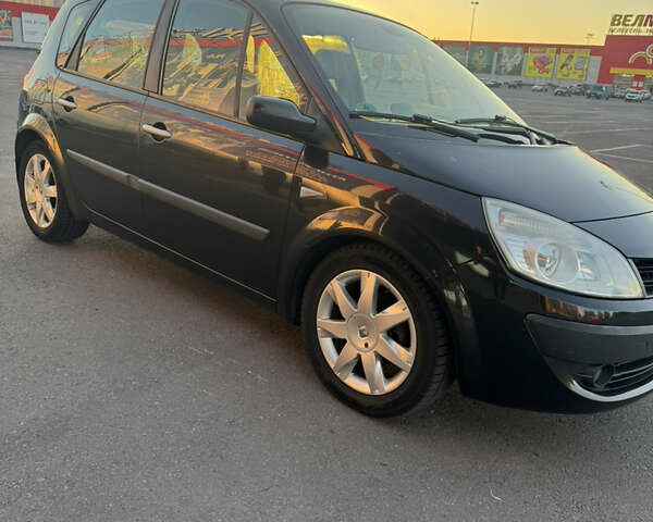 Черный Рено Сценик, объемом двигателя 1.6 л и пробегом 294 тыс. км за 5100 $, фото 1 на Automoto.ua