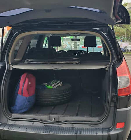 Черный Рено Сценик, объемом двигателя 1.46 л и пробегом 270 тыс. км за 4700 $, фото 3 на Automoto.ua