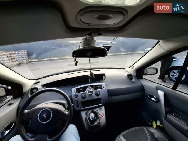 Черный Рено Сценик, объемом двигателя 1.6 л и пробегом 225 тыс. км за 5700 $, фото 26 на Automoto.ua