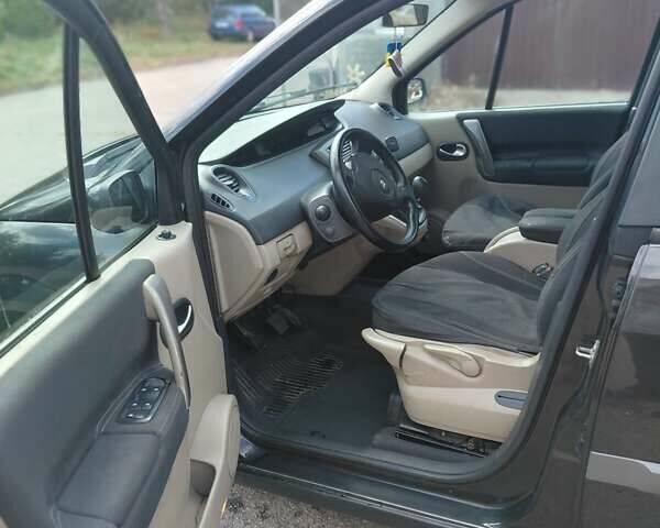 Черный Рено Сценик, объемом двигателя 1.46 л и пробегом 230 тыс. км за 4800 $, фото 6 на Automoto.ua