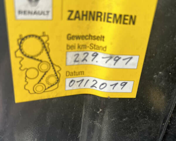 Чорний Рено Сценік, об'ємом двигуна 1.5 л та пробігом 270 тис. км за 5300 $, фото 18 на Automoto.ua