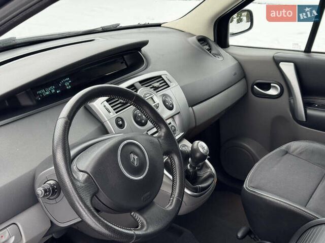 Черный Рено Сценик, объемом двигателя 1.9 л и пробегом 260 тыс. км за 4850 $, фото 29 на Automoto.ua