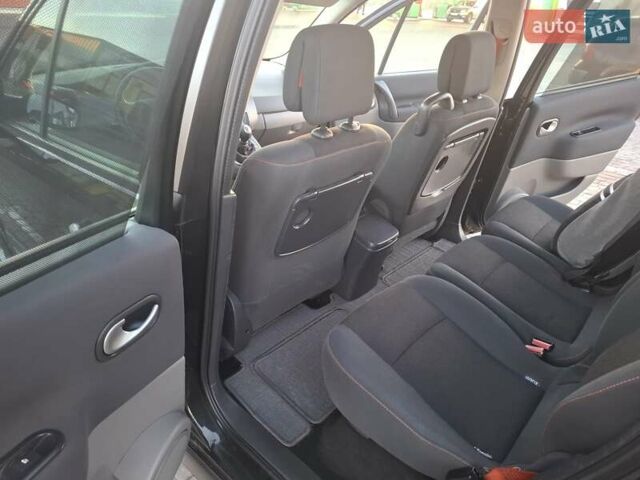 Чорний Рено Сценік, об'ємом двигуна 1.6 л та пробігом 180 тис. км за 6950 $, фото 9 на Automoto.ua