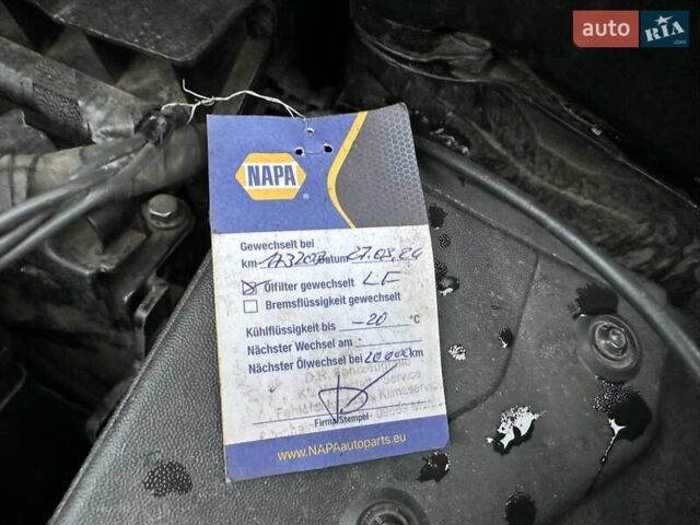 Черный Рено Сценик, объемом двигателя 1.6 л и пробегом 187 тыс. км за 5500 $, фото 27 на Automoto.ua