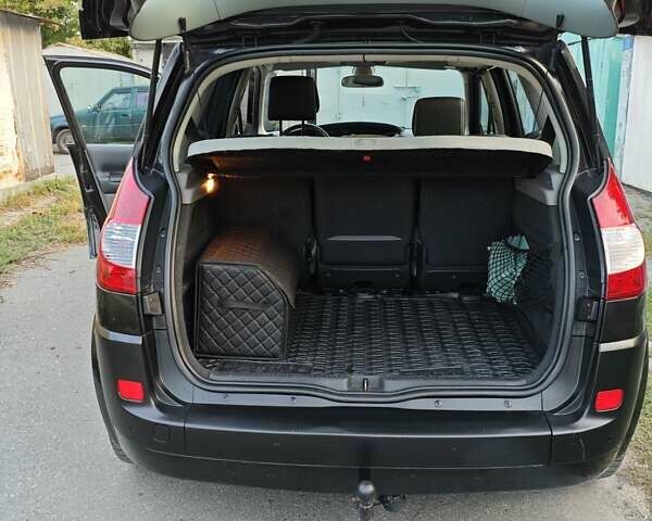 Черный Рено Сценик, объемом двигателя 1.6 л и пробегом 226 тыс. км за 6500 $, фото 34 на Automoto.ua