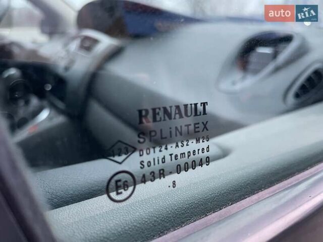 Чорний Рено Сценік, об'ємом двигуна 1.6 л та пробігом 174 тис. км за 6500 $, фото 65 на Automoto.ua