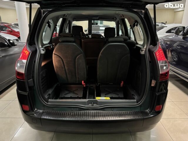 Черный Рено Сценик, объемом двигателя 0 л и пробегом 194 тыс. км за 5900 $, фото 6 на Automoto.ua