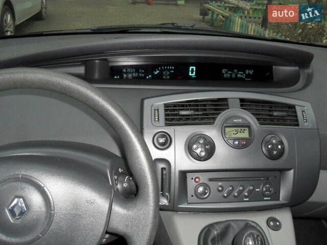 Черный Рено Сценик, объемом двигателя 1.6 л и пробегом 161 тыс. км за 6200 $, фото 11 на Automoto.ua