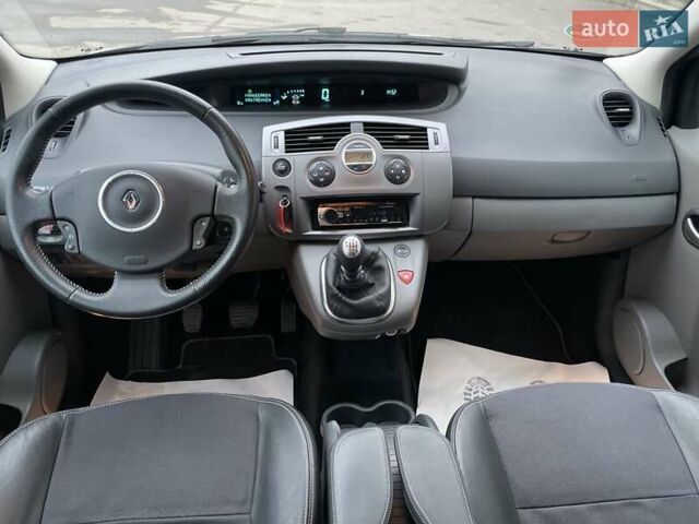 Чорний Рено Сценік, об'ємом двигуна 1.6 л та пробігом 174 тис. км за 6500 $, фото 30 на Automoto.ua
