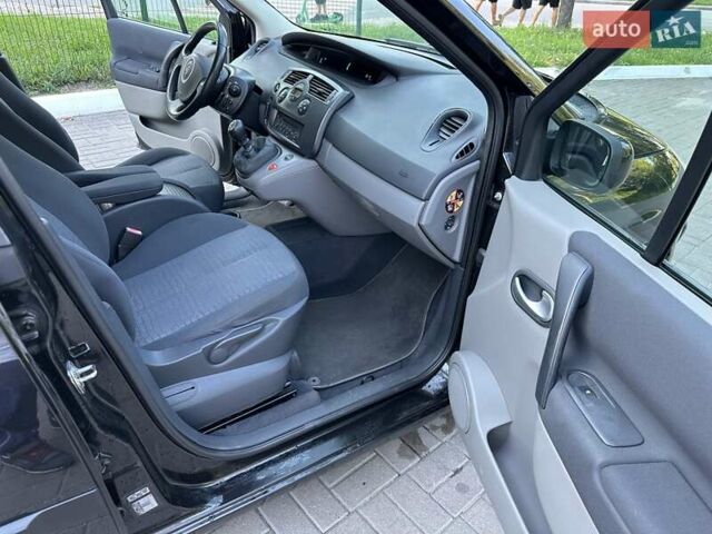 Черный Рено Сценик, объемом двигателя 1.6 л и пробегом 186 тыс. км за 5450 $, фото 28 на Automoto.ua