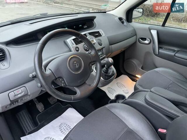 Чорний Рено Сценік, об'ємом двигуна 1.6 л та пробігом 174 тис. км за 6500 $, фото 22 на Automoto.ua