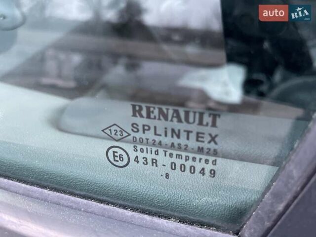 Чорний Рено Сценік, об'ємом двигуна 1.6 л та пробігом 174 тис. км за 6500 $, фото 60 на Automoto.ua