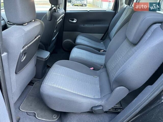 Черный Рено Сценик, объемом двигателя 1.6 л и пробегом 186 тыс. км за 5450 $, фото 13 на Automoto.ua
