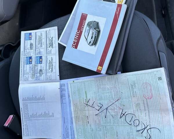 Черный Рено Сценик, объемом двигателя 1.6 л и пробегом 186 тыс. км за 5450 $, фото 30 на Automoto.ua