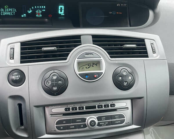 Черный Рено Сценик, объемом двигателя 1.6 л и пробегом 212 тыс. км за 5450 $, фото 14 на Automoto.ua