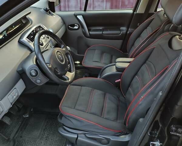 Черный Рено Сценик, объемом двигателя 1.6 л и пробегом 226 тыс. км за 6500 $, фото 24 на Automoto.ua