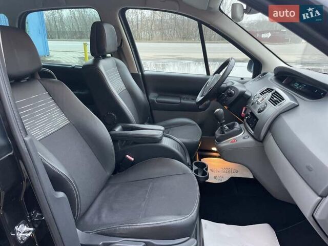 Чорний Рено Сценік, об'ємом двигуна 1.6 л та пробігом 174 тис. км за 6500 $, фото 47 на Automoto.ua