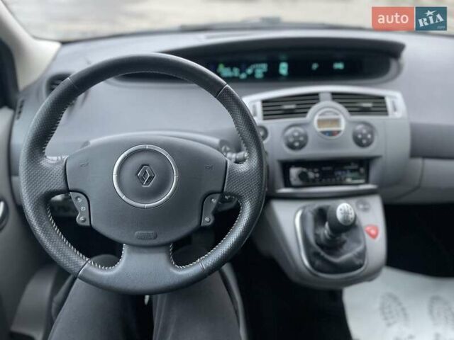 Чорний Рено Сценік, об'ємом двигуна 1.6 л та пробігом 174 тис. км за 6500 $, фото 16 на Automoto.ua
