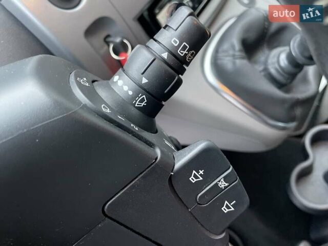 Чорний Рено Сценік, об'ємом двигуна 1.6 л та пробігом 174 тис. км за 6500 $, фото 14 на Automoto.ua