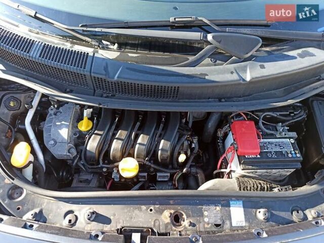 Чорний Рено Сценік, об'ємом двигуна 1.6 л та пробігом 246 тис. км за 4999 $, фото 12 на Automoto.ua