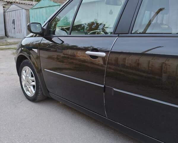 Черный Рено Сценик, объемом двигателя 1.6 л и пробегом 226 тыс. км за 6500 $, фото 10 на Automoto.ua