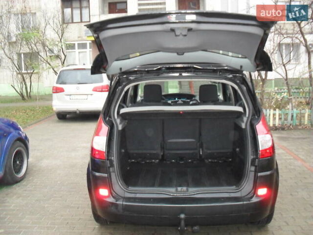 Черный Рено Сценик, объемом двигателя 1.6 л и пробегом 161 тыс. км за 6200 $, фото 14 на Automoto.ua
