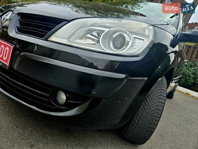 Черный Рено Сценик, объемом двигателя 1.6 л и пробегом 185 тыс. км за 5800 $, фото 13 на Automoto.ua